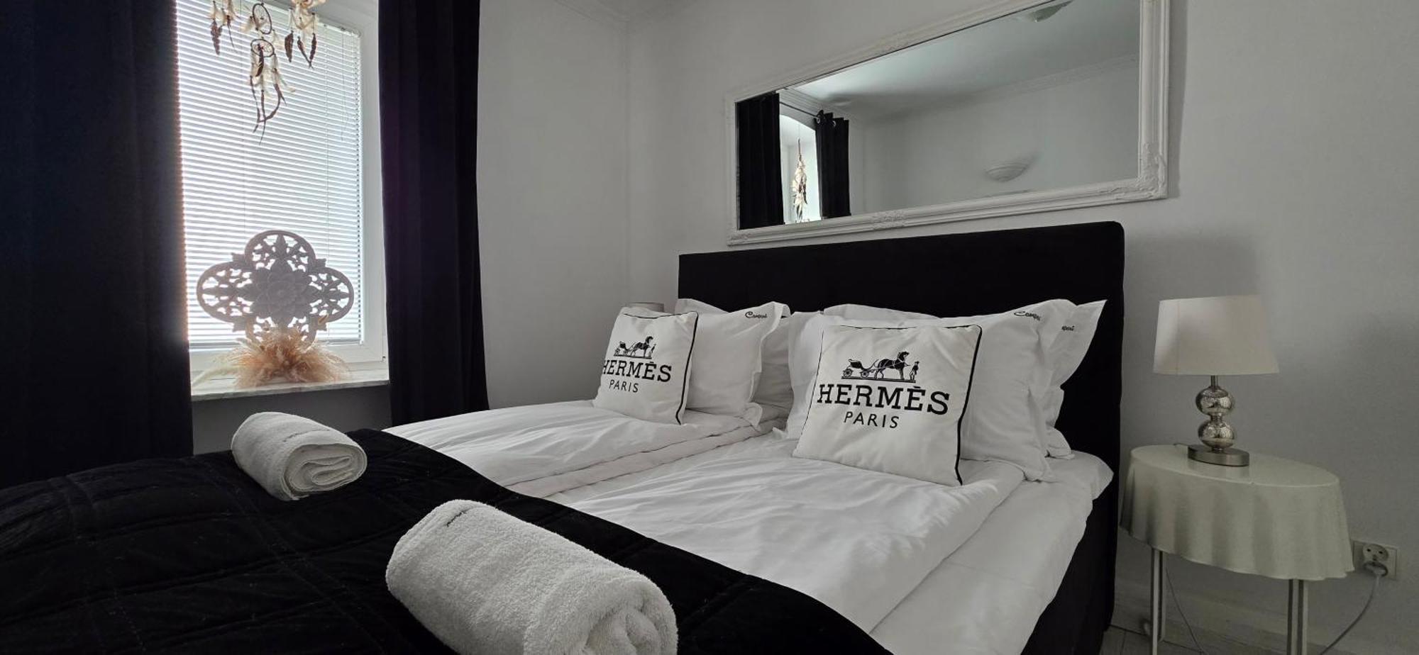 Stary Toruń Perfect Stay - "Campari Glam Apartments" מראה חיצוני תמונה